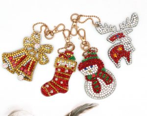 4 pc Christmas Holiday- Key Chain - Gift Embellishment Tags